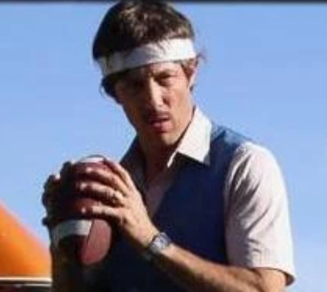 easyrollinj's tweet photo. @unusual_whales How long is Uncle Rico going to ride out his one market call from over a decade ago? https://t.co/holC5ajNDn