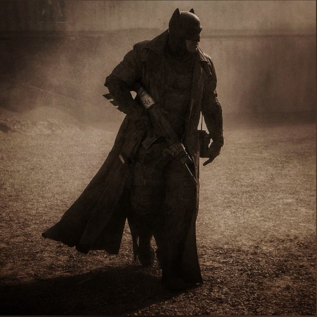 Signs2323's tweet image. Lets get Zack, the cast and crew back to get this party started with the biggest bang possible. 

ZSJL 2  IN LIVE ACTION 

#RestoreTheSnyderVerse