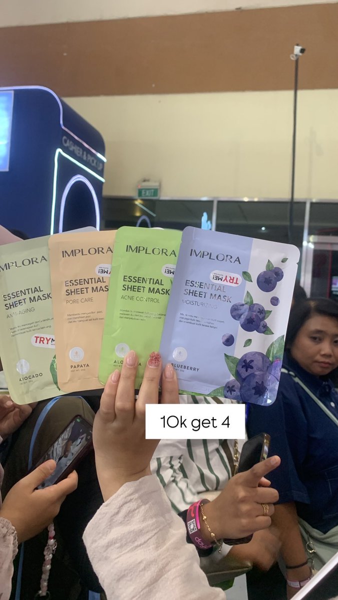 SIRFORJASTIP's tweet photo. murah banget sheetmask implora 10k dapet 4, creambath 1kg 30k 

cus jastip ke aku guys feenya murce abis https://t.co/Cori9TBxSN