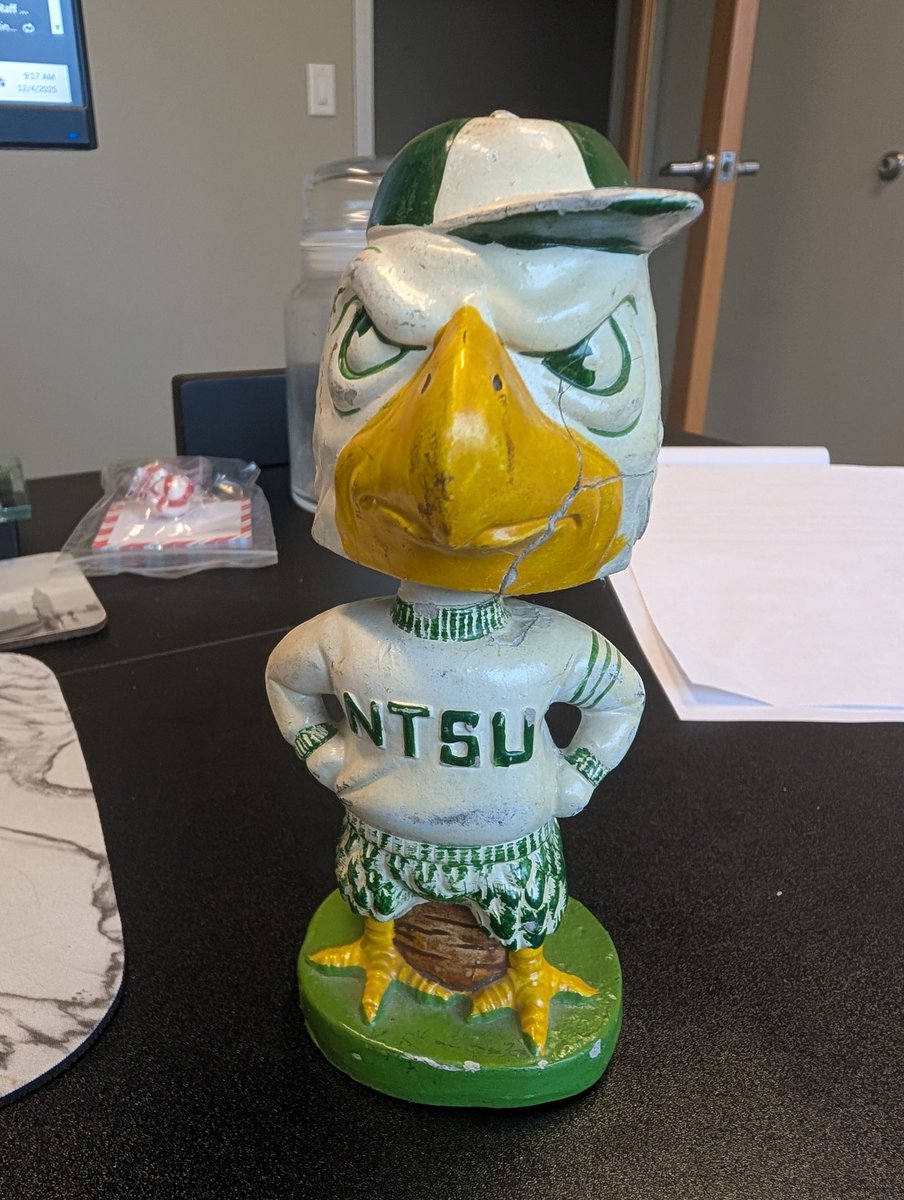 fadhero's tweet image. Gameday! #BeatTulane