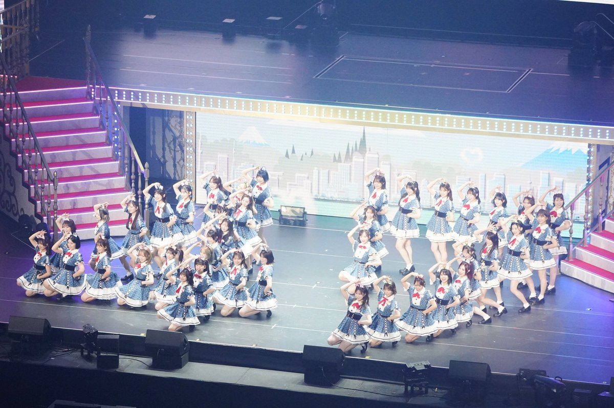 AKB48_staff's tweet photo. ୨୧････ #AKBは青春ですin武道館 ････୨୧

〖 20周年記念コンサートPart1 〗
ありがとうございました🪩❤️‍🔥

☑︎SKE48 ＆ NMB48 の楽曲も披露🧡🐅
☑︎チーム８の歴代メンバー大集合🚗💨
など...Part1から豪華なステージ🎂꙳✩

アーカイブ配信はHuluをチェック⊹🔎
https://t.co/QOL9TsShUH https://t.co/aLIBls2LzD