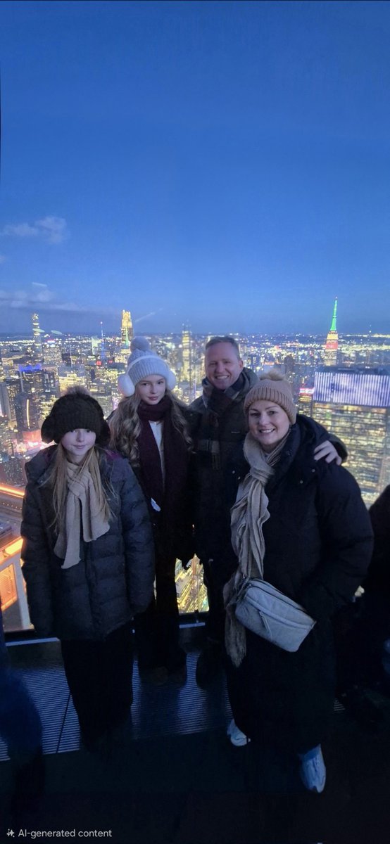 Another amazing day in NYC and we're due to get snow aswell today ❄️