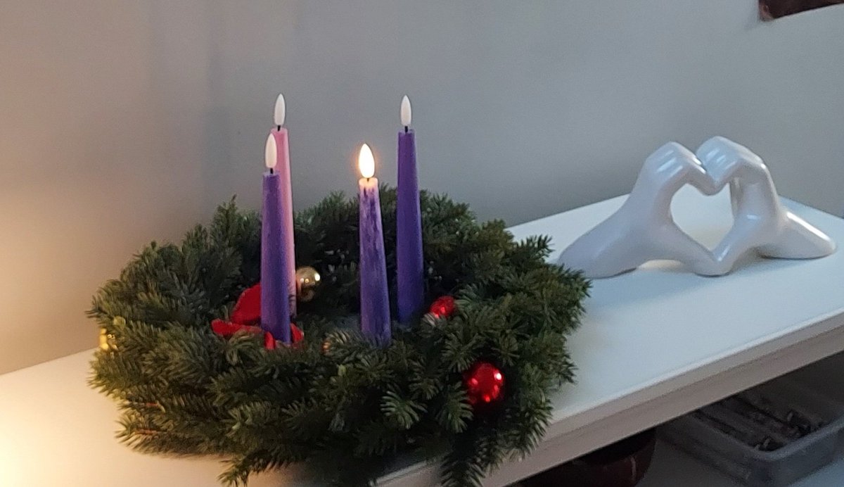 CastletownR's tweet image. 🕯'Friday Focus'- Gifts &amp;amp; Talents Ty, Gift of Hope begining the Season of Advent. Praying for the light of hope to touch hearts &amp;amp; kindle in them the awareness of their immense strength &amp;amp; talents, to show care &amp;amp; love to one another &amp;amp; for those most in need.🌟