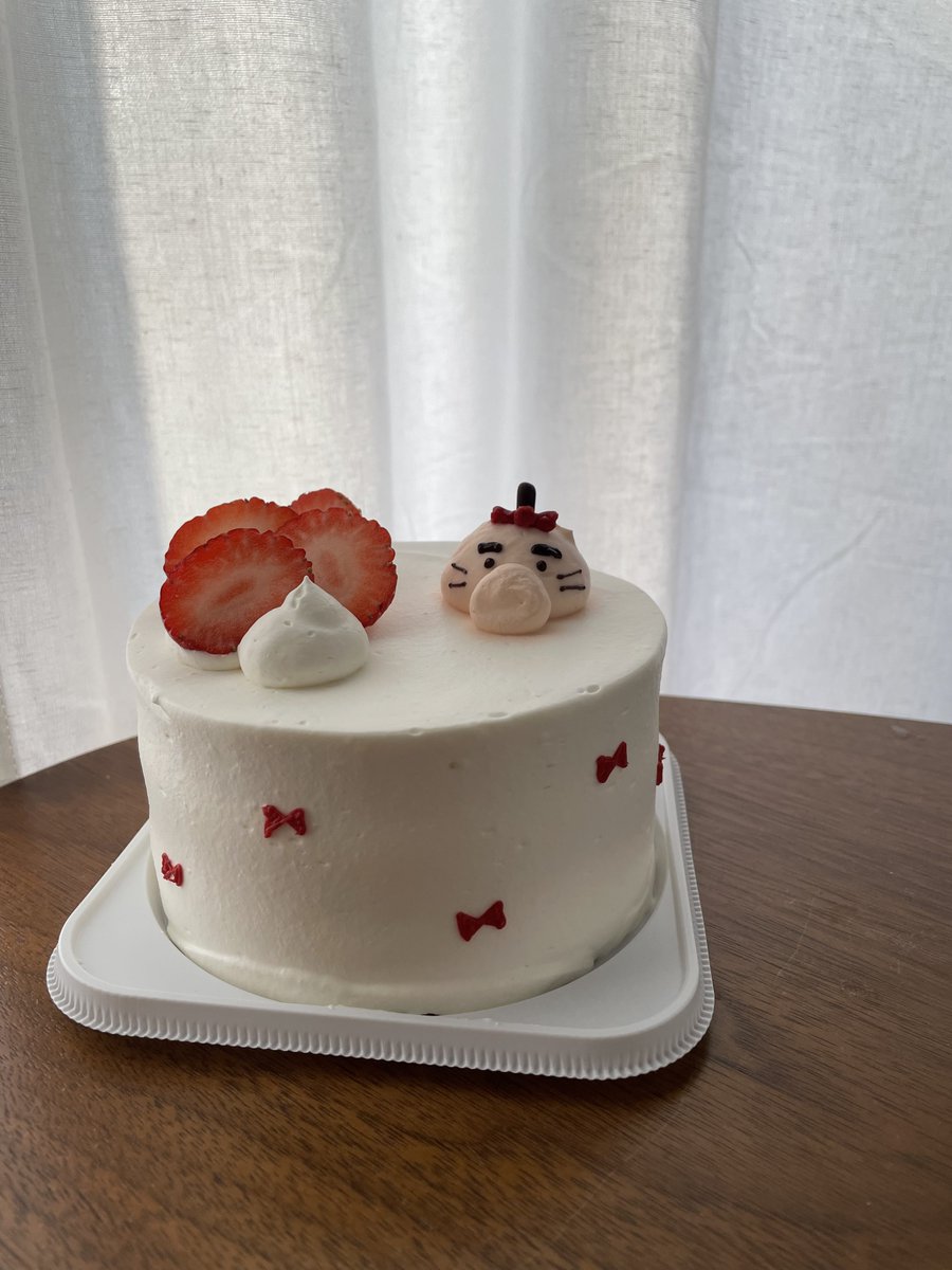 N119616's tweet photo. オーダーメイドのどせいさんケーキ🎂
#MOTHER2 https://t.co/nAoZ9UxN4Y