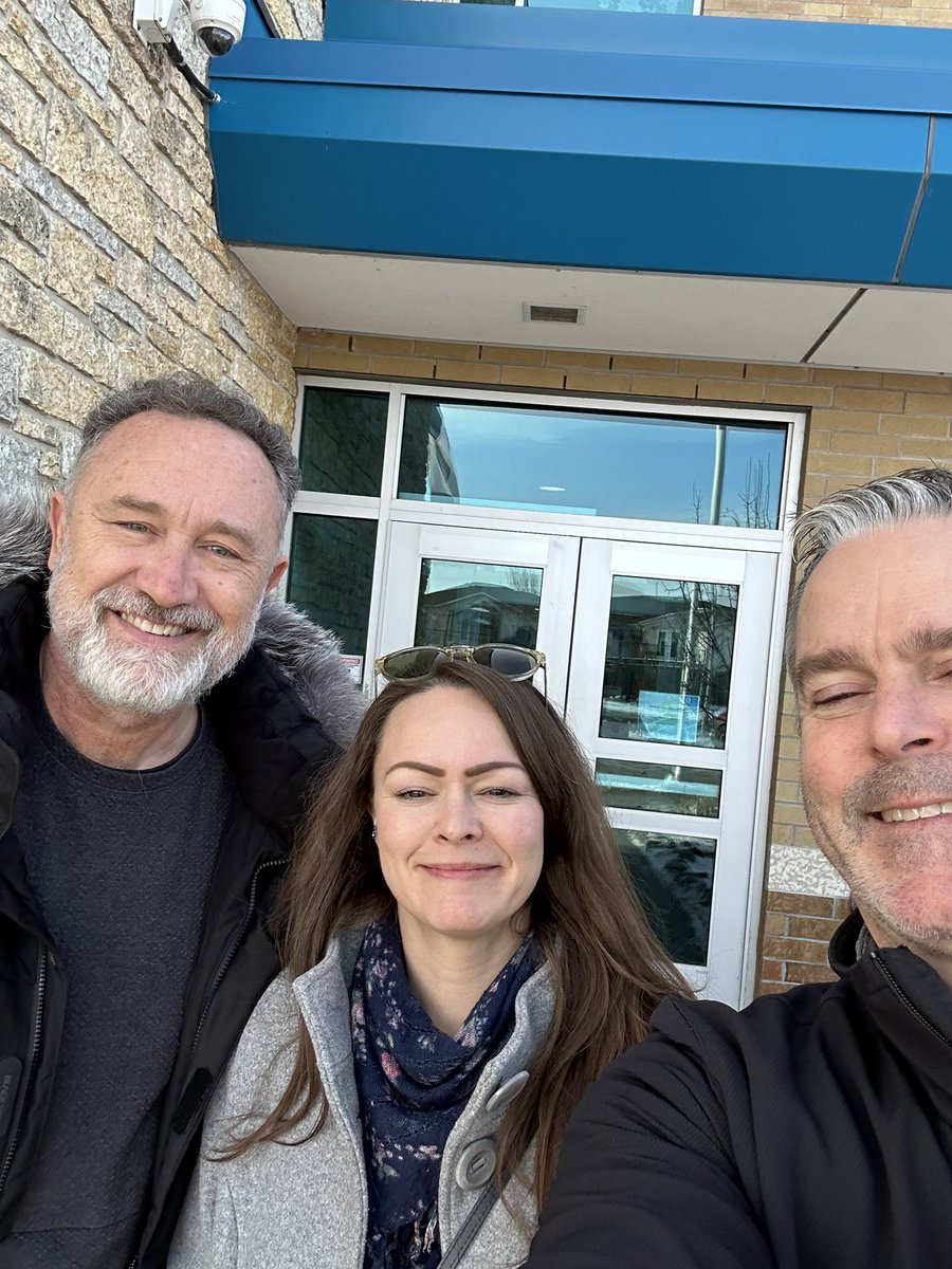ETFOpresident's tweet photo. So amazing to speak with @ETFOeducators at 2 Lakehead schools. It never ceases to amaze me how much passion and care educators pour into their students in spite of govt cuts. https://t.co/WBwSsCwKRp