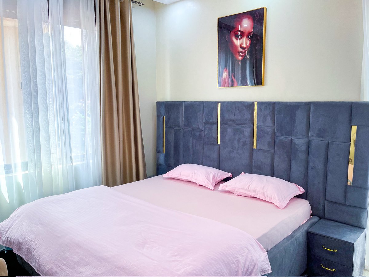 Rahuma Airbnb Apartments - Munyonyo Salama Road
Modern 1 Bedroom | Fully Furnished &amp; Luxurious

📶 High speed WiFi
🔐 24/7 Security
📍 Safe &amp; Peaceful Area
💰 One Bed - UGX 150,000 per night

☎️ For Bookings
Call/WhatsApp: 0709220000

#airbnb