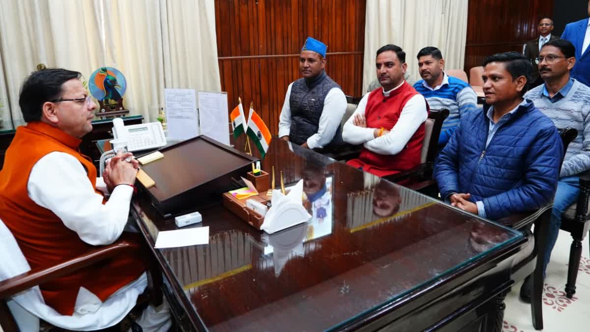 ETVBharatUK's tweet image. खुशखबरी! उत्तराखंड में नियमित होंगे संविदा कर्मचारी, नोटिफिकेशन जारी 
@ukcmo @pushkardhami #Uttarakhand #UPNL #regularization
पूरी खबर का लिंक--
etvbharat.com/hi/state/dhami…