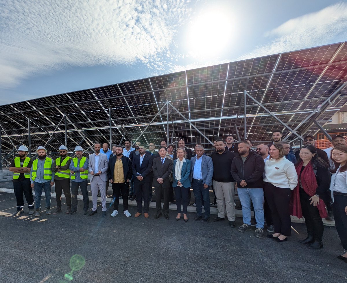 Japan is proud to support <a href="/UNRWA/">UNRWA</a> in introducing renewable energy to vital facilities in Palestine refugee camps in Lebanon ☀️⚡️
Yesterday we inaugurated a solar energy initiative at the Siblin Training Centre, a key step toward sustainable and reliable services for the community.