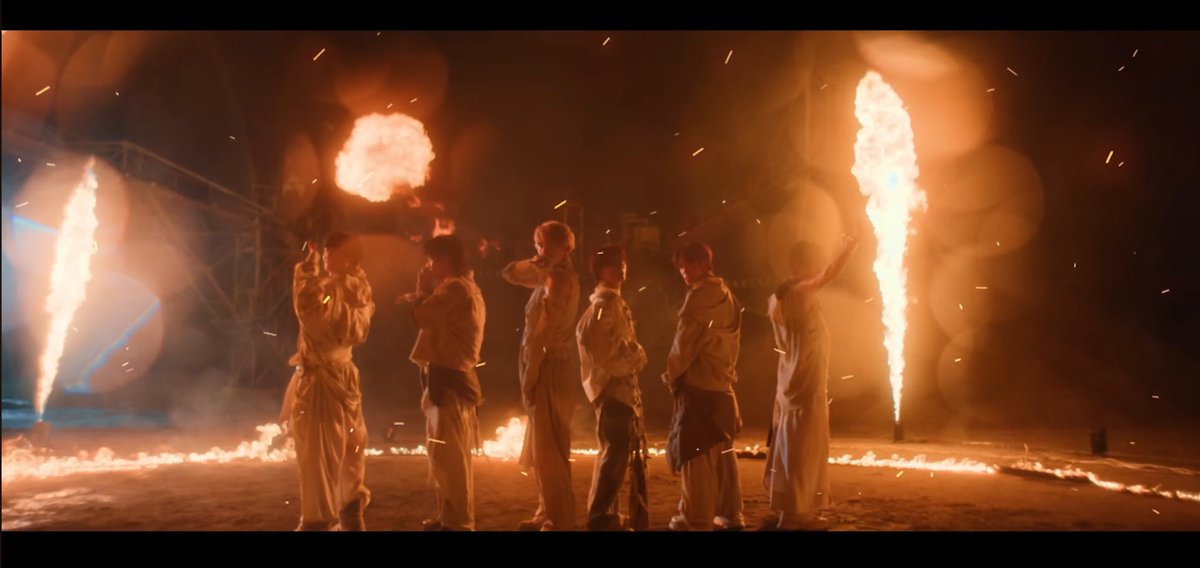 ここにきて大正解を叩き出してくるSixTONESが大好きです😭😭