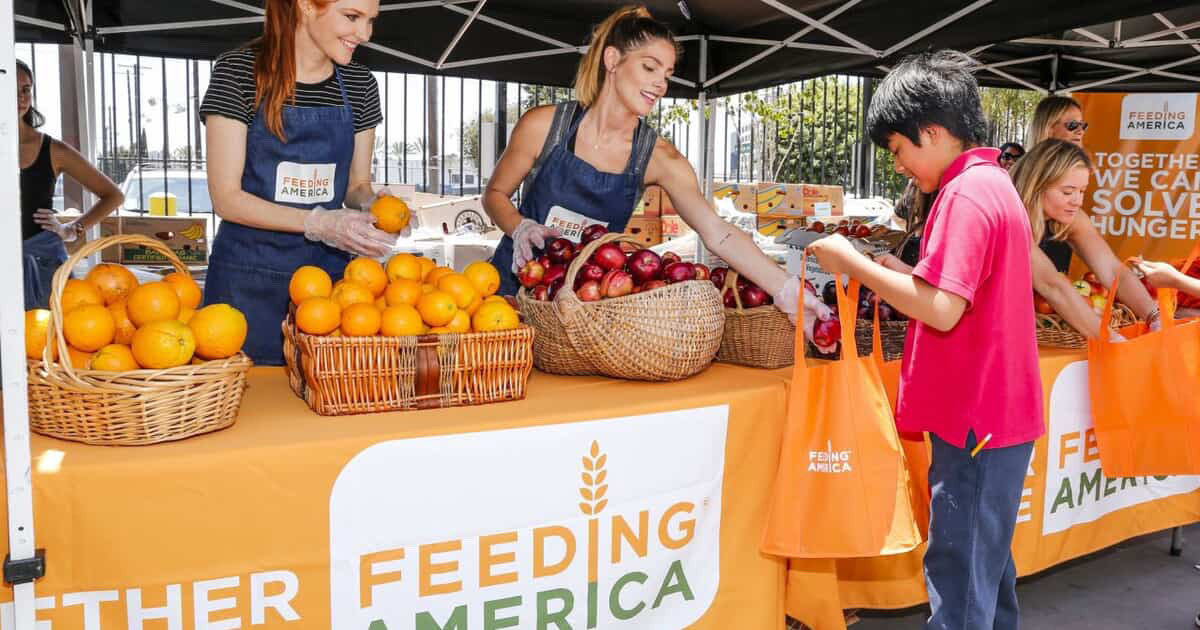 NicolandriaComm's tweet photo. We've talked the talk-now it's time to take action! NCA has launched virtual food drives in partnership with Feeding America &amp; World Central Kitchen. Together, these incredible organizations help us unite Nicolandrians near &amp; far to fight food insecurity and bring hope (cont) https://t.co/6V3rKMw91b