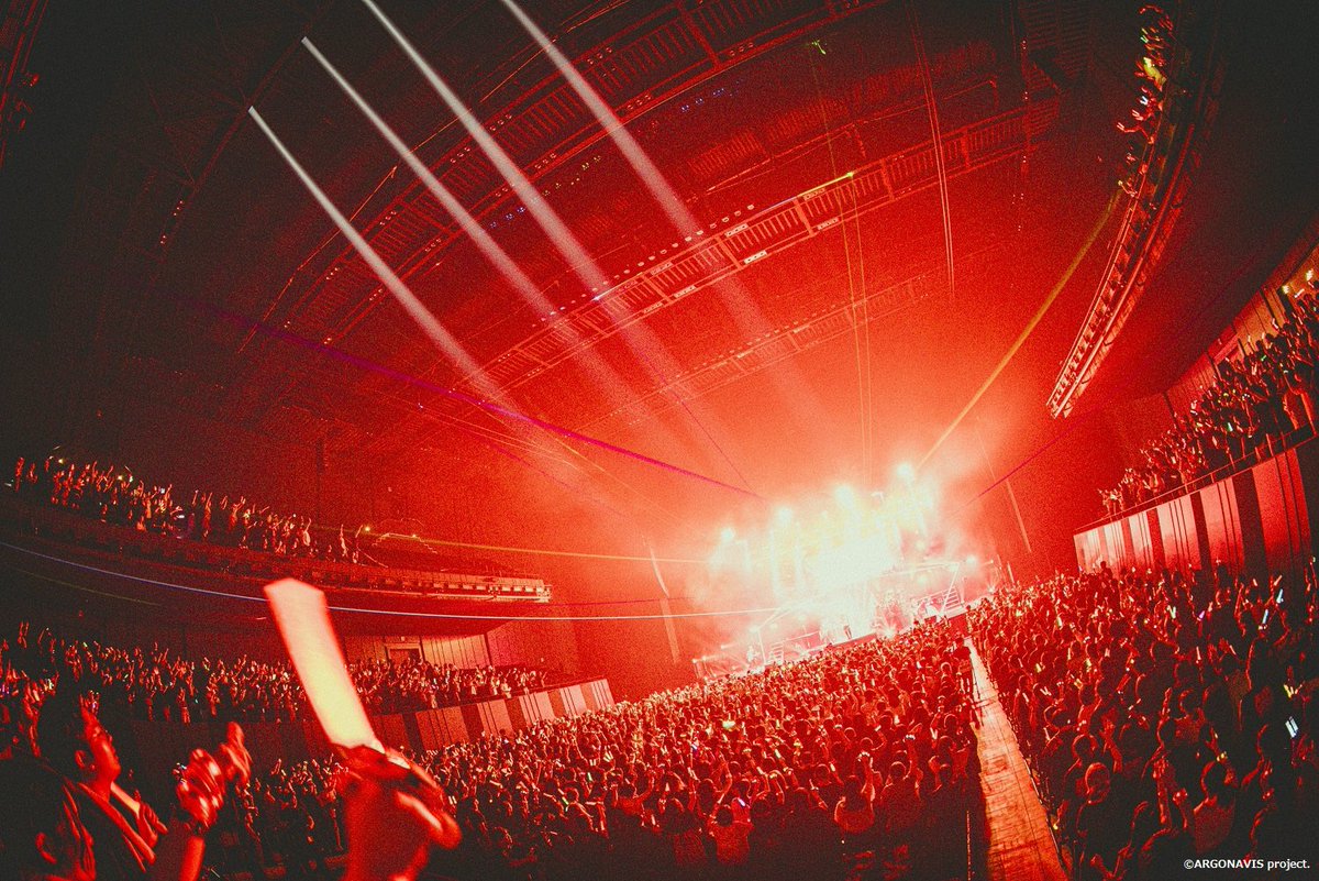 GYROAXIA6周年。
これから先も魂の片割れ達と歩んで行きます。きっと自分の人生の表紙になるであろう道行きを。

 #GYROAXIA