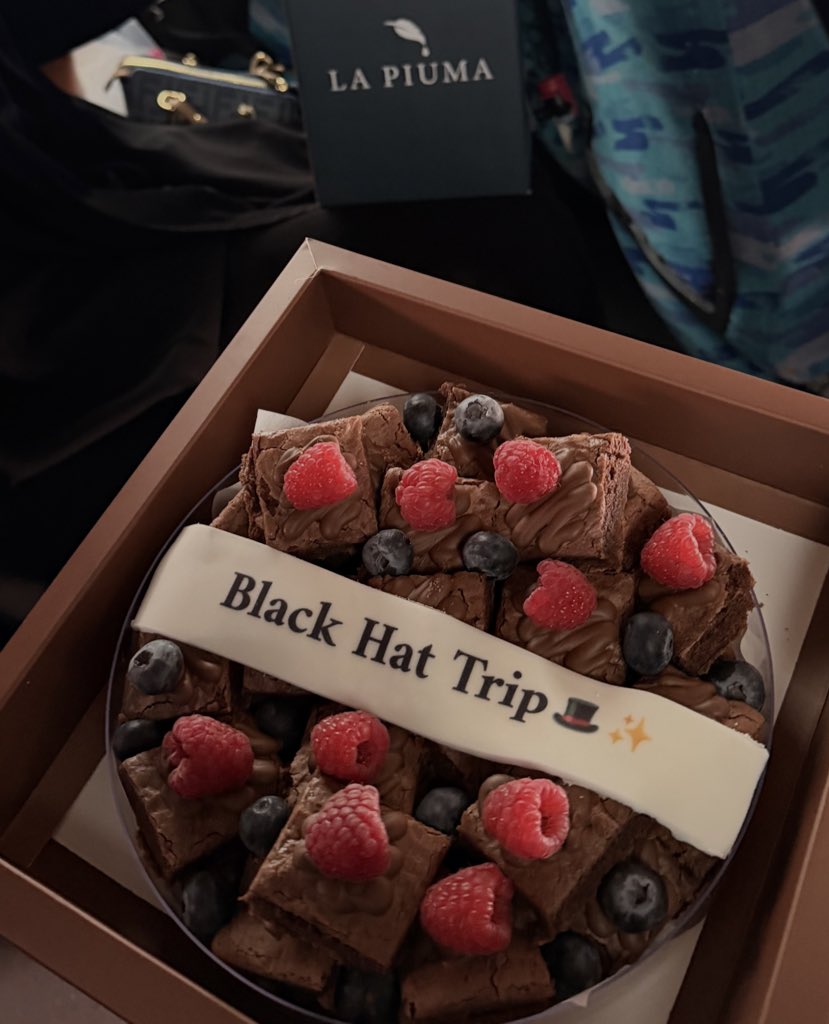 رينـاس tweet media