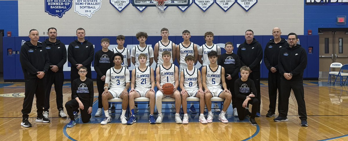 ehsroyalhoops's tweet photo. Game day!  The Royals start league play tonight with their home opener vs. Pandora Gilboa!  Triple header starts at 4:30pm.  Elmwood Tough! https://t.co/A7jeJW1r8u