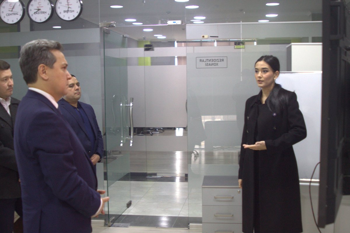 Minister of Digital Technologies Sherzod Shermatov reviewed the activities of Canaan CX, a newly established Malaysian export-oriented member company. Management presented the company’s current projects, service delivery model, and development plans, outlining its position in the