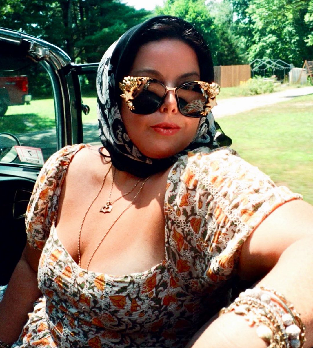 Happy birthday to this Outwater’s Scream Queen! <a href="/angelabasolis/">Angela Basolis</a> <a href="/TheOutwaters/">The Outwaters</a>