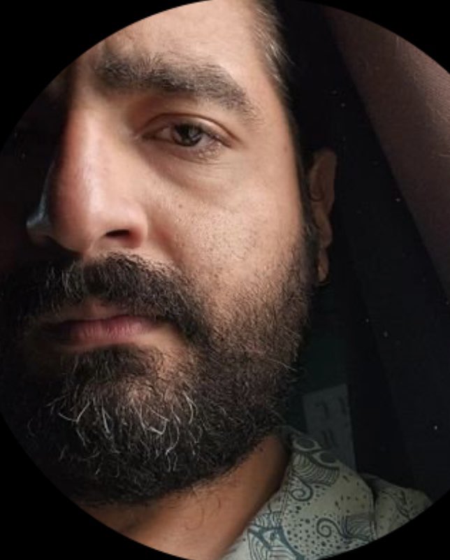 Este Neardenthal veneco nos llama indios en varios post, son los mismos que se quejan de la xenofobia que ellos provocan. No se ha visto gente más perversa y sub normal que los diásporas.