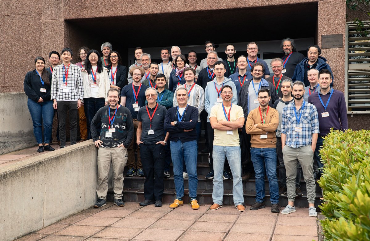 IAC_Astrofisica's tweet photo. ☀️ Concluyen con éxito las reuniones científicas del instrumento SO/PHI en el IAC.

💬 Han sido días de avances técnicos, nuevos resultados y gran colaboración internacional en torno al instrumento PHI de @ESASolarOrbiter

¡Gracias a quienes hicieron posible este encuentro! 👏 https://t.co/li8GWa08ZU
