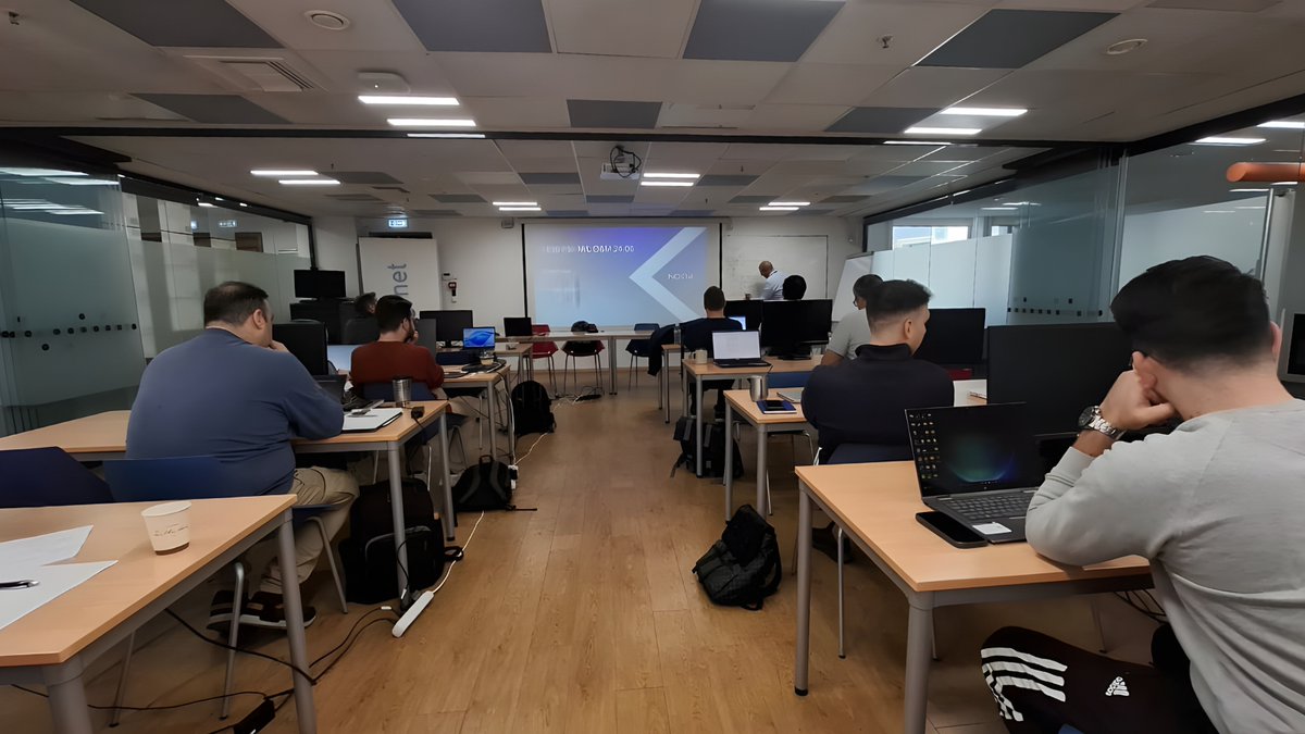 HellasQCI tweet media