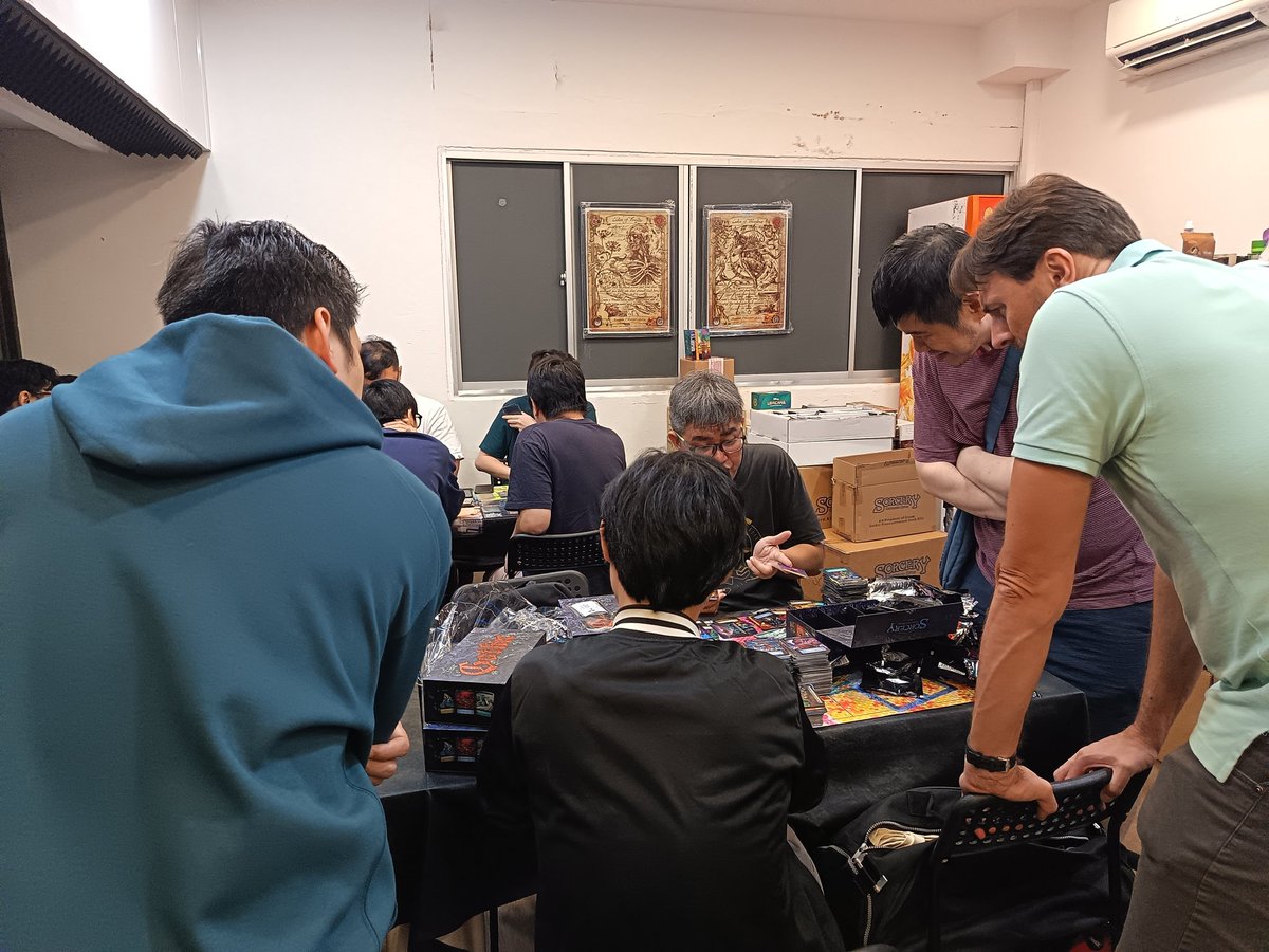 jyq89's tweet photo. Day 1 of sorcery weekend!
It is like Christmas here!
#sorcerycontestedrealm #gothic #sorcerySG #ctgameshaven https://t.co/LKyyMvEx5p