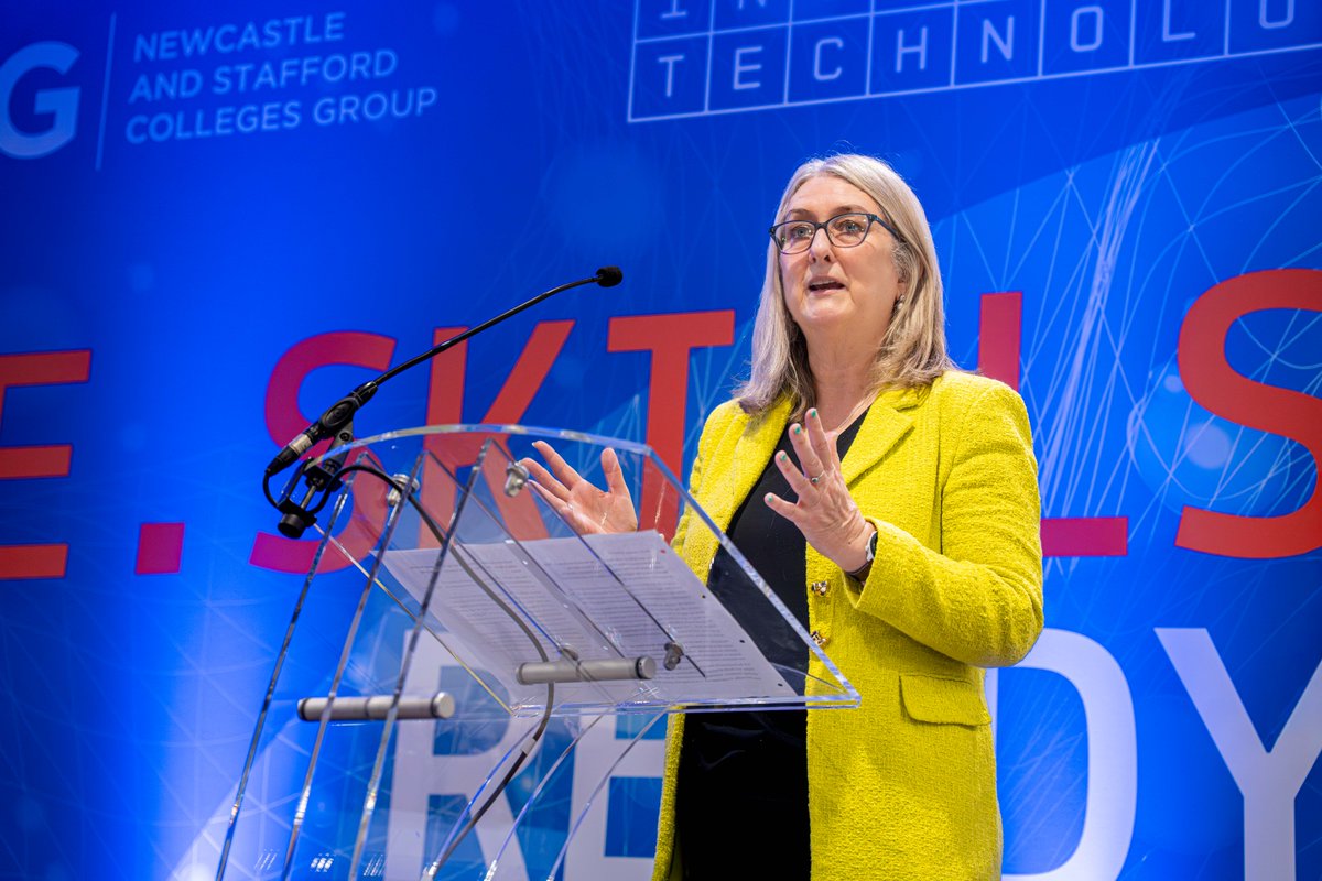 KeeleUniversity's tweet image. We’re delighted to see that the Stoke-on-Trent and Staffordshire Institute of Technology (IoT), which Keele is the higher education partner for, has marked its official opening this week. 

Read more ➡️ bit.ly/48wAXgk