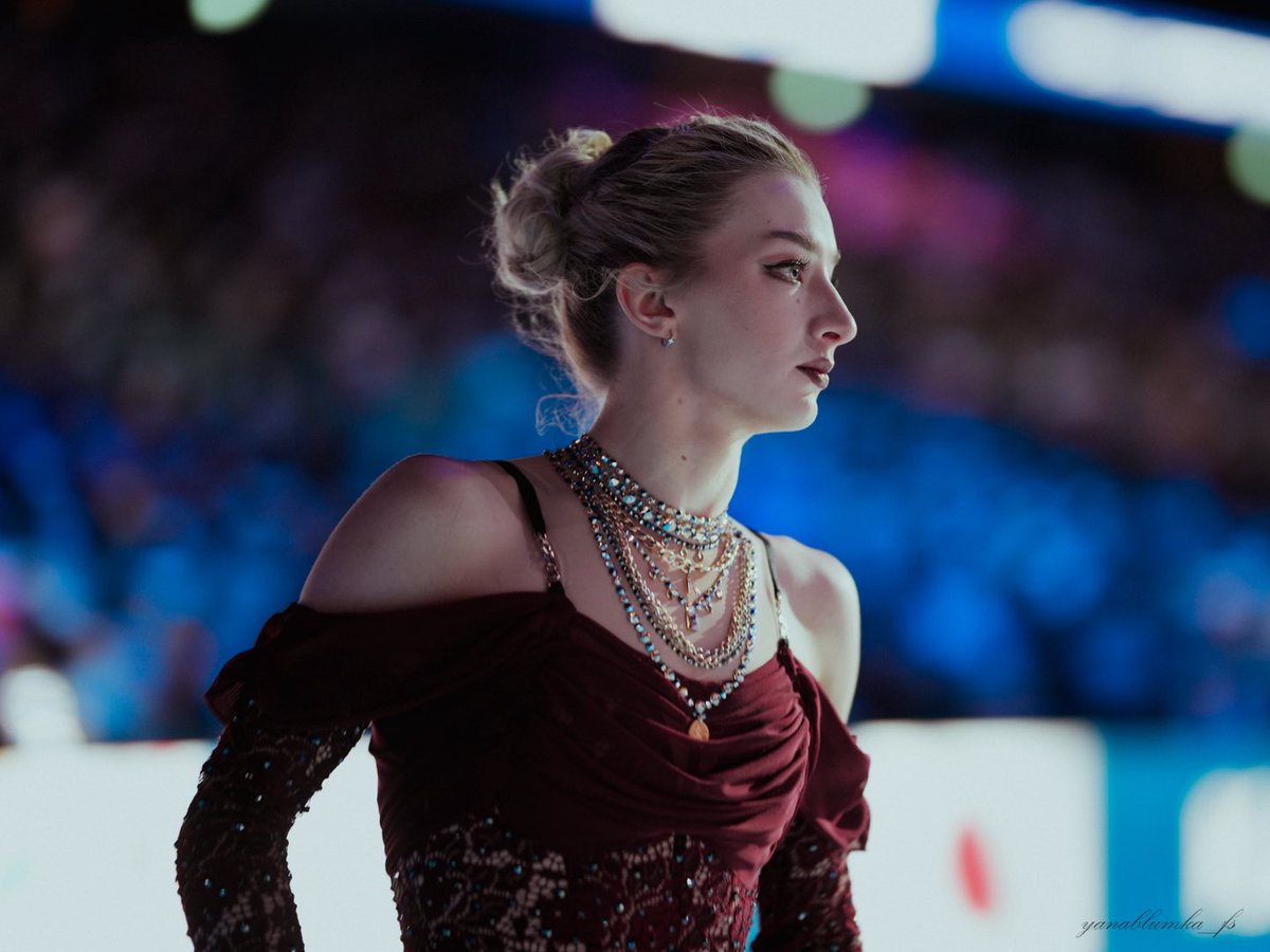 Amber before the SP warm-up ✨
GPF 2025