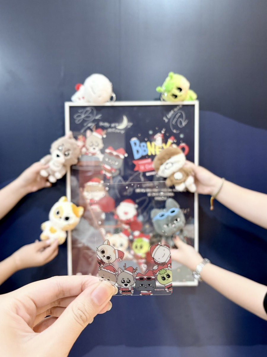 KPOPMERCH_TH tweet media