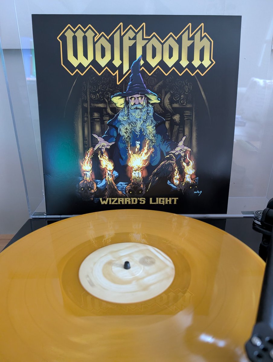 bigeuzi's tweet photo. #nowspinning @wolftoothmetal #WizardsLight @music_ripple #heavymetal #vinylcollection https://t.co/h8HrIoNaeQ