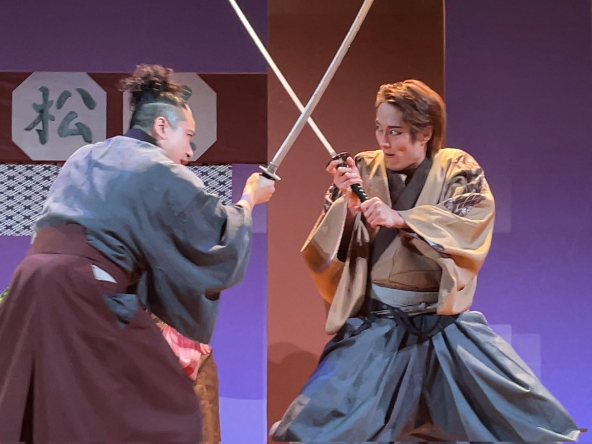 shirogane_genta's tweet photo. 楽し過ぎた今年の深谷公演。
２公演はほんとあっという間でした…！

深谷公演のプロデューサー宮下涼太とも今では長い付き合い✨️
色んなところで今も色々助けてもらっています…！！

皆で上がっていこう！！！
日々大奮闘‼️‼️ https://t.co/1fBurg9qOW