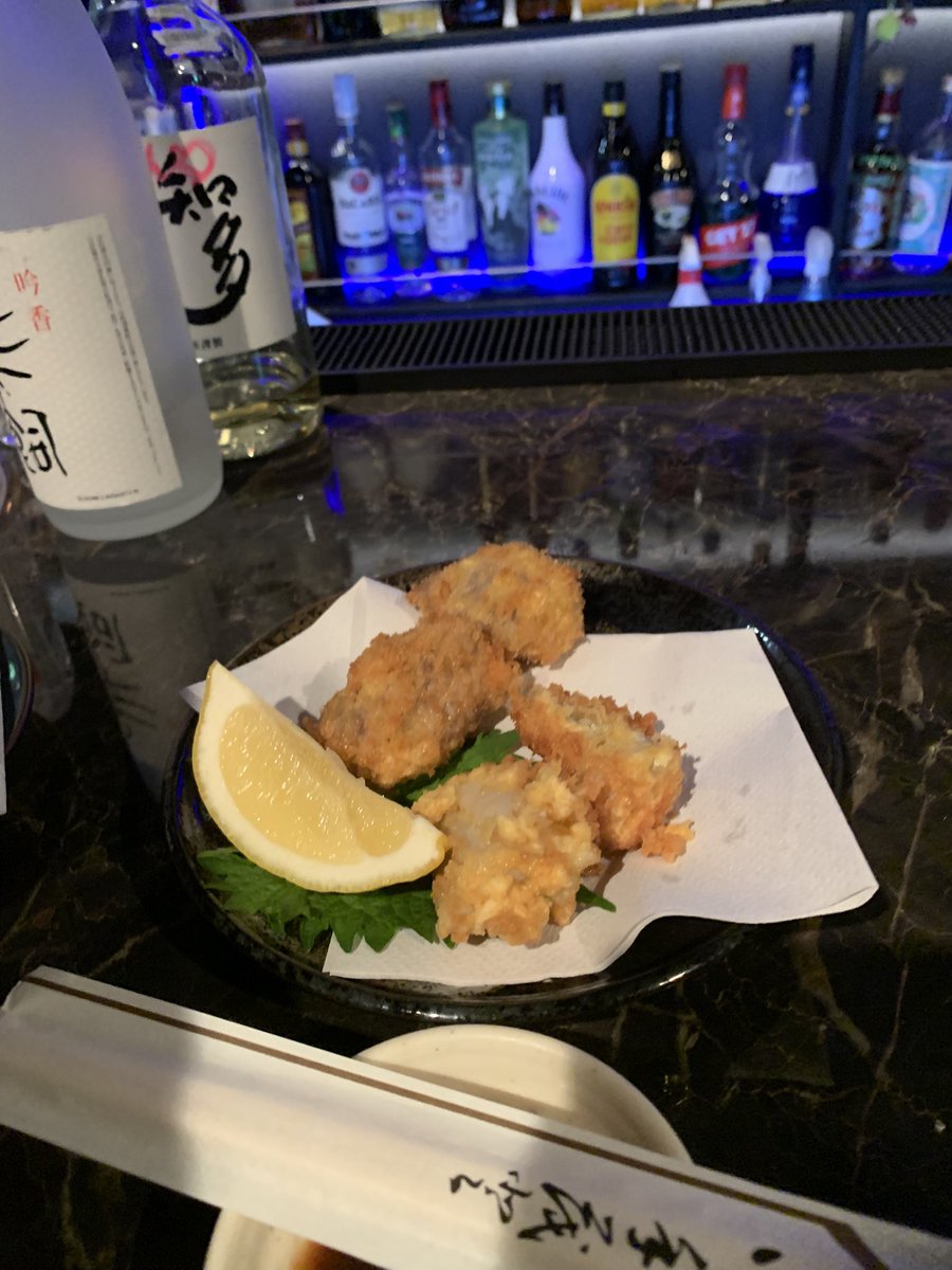 本日はマッスルジャムライブ有難うございました！！
自分の人生で初のオリジナル曲のベースボーカルということで非常にプレッシャーでしたが何とかやり切りました！shagame！

お越しくださった皆様、忙しい中本当にありがとうございました♪

次回は1/4((日)になりますので是非遊びに来てください！😌