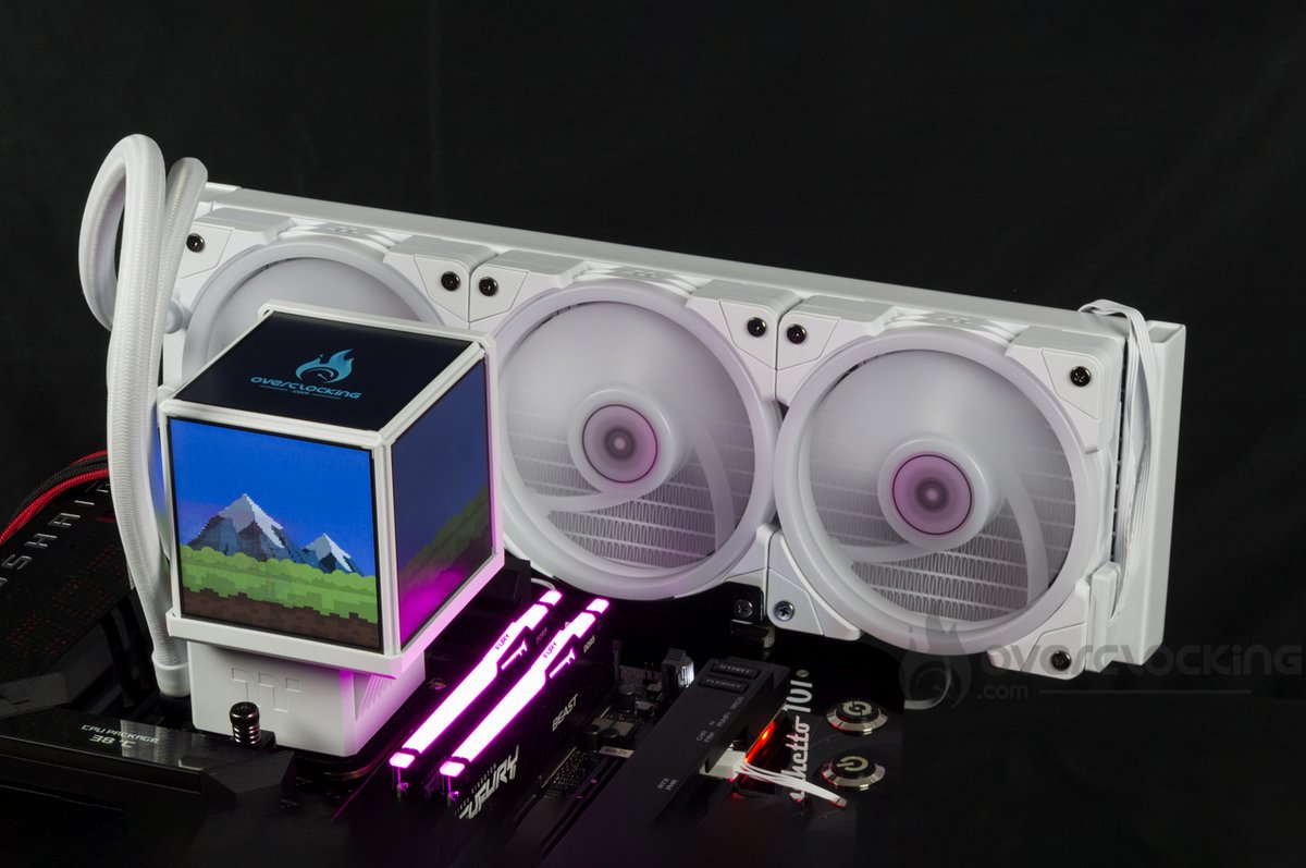Overclocking_Fr's tweet photo. Découvrez le watercooling AIO qui transforme votre PC en tableau de bord : 4 écrans LCD sur la pompe ! 
https://t.co/OCCpAJRwjU
🌟 Design unique & esthétique différente
🚀 Refroidissement optimal VRM/RAM 
💎 Construction premium 
🖥️ Affichage personnalisable
#AIOCooler #PCBuilding #pcmr @Thermaltake_fr @ThermaltakeInc