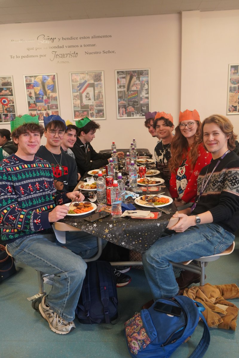Oaklands C School tweet media