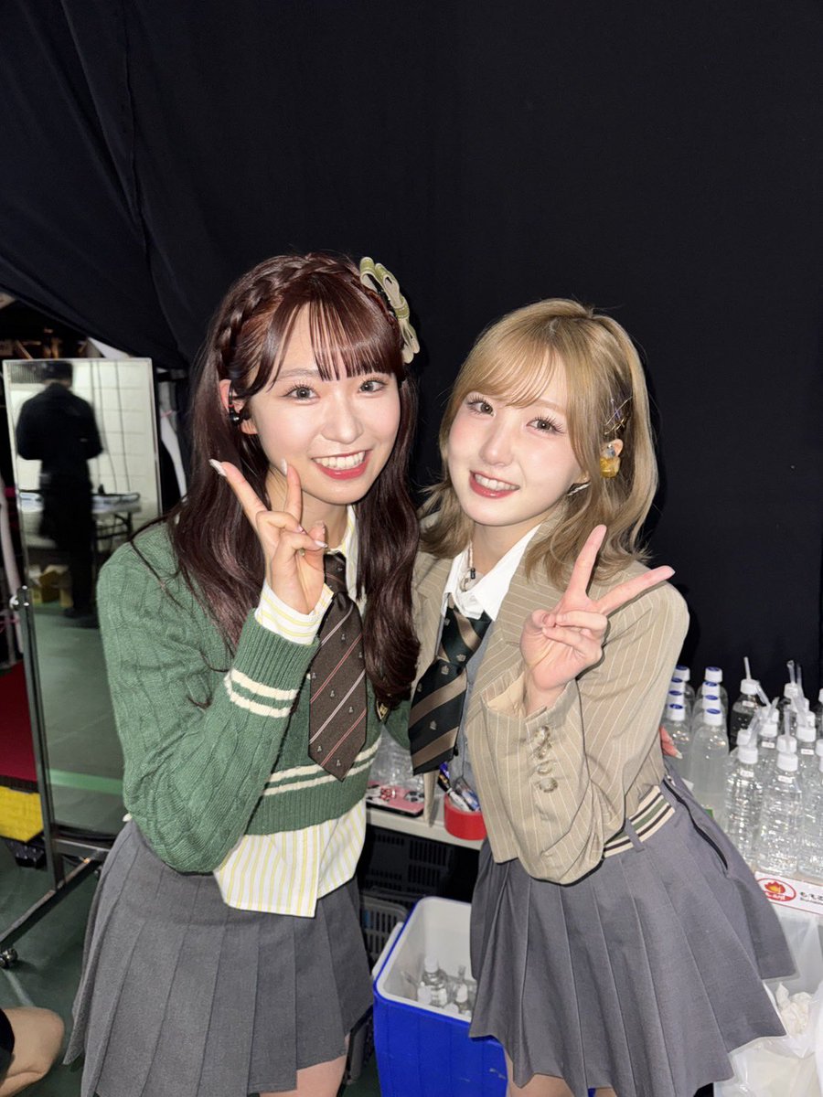 AKBは青春ですin武道館 20周年記念コンサートPart1🌸 今日だけでも