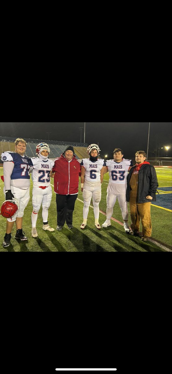 Bignel85's tweet photo. Our NCA Generals all had a great game last night in the MAIS All-Star game!  These 4 seniors have helped build a wonderful future for our football program and have accomplished so much.  GENERAL PRIDE!  ❤️💛🤍🏈🏈🏈🏈🏈🏈 https://t.co/GFvYSH1yT8