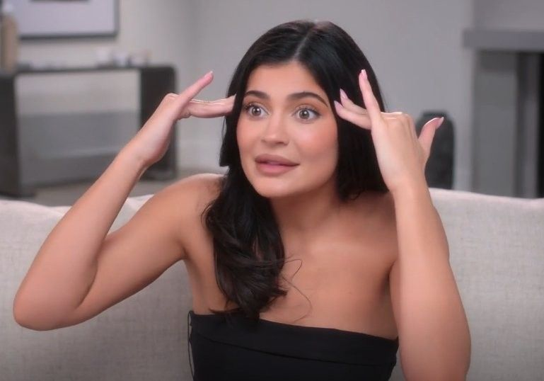 #touro eu não to com ciúmes, eu to irritado porque ele tá fazendo isso pra me irrita