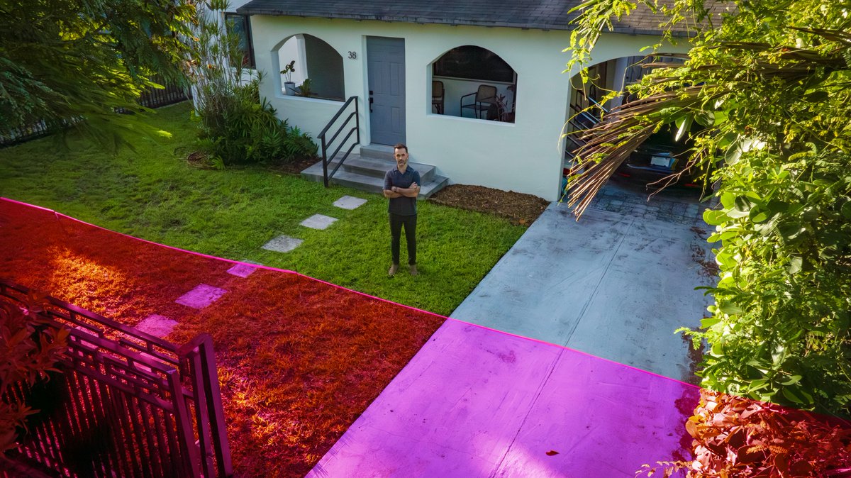 The government shouldn’t be able to demand a part of your property as a bribe to let you work on it.

But that’s exactly what Miami tried to do to Navy veteran Chad Trausch.

When Chad applied to build a small addition on his property so his in-laws could help with childcare, the