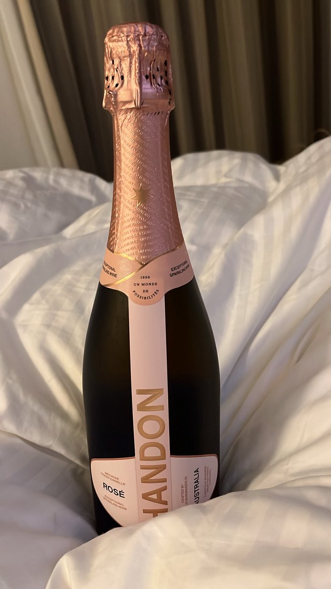 誕生日迎えました🎂 ショッピングしてたら色んな人におめでとうござい