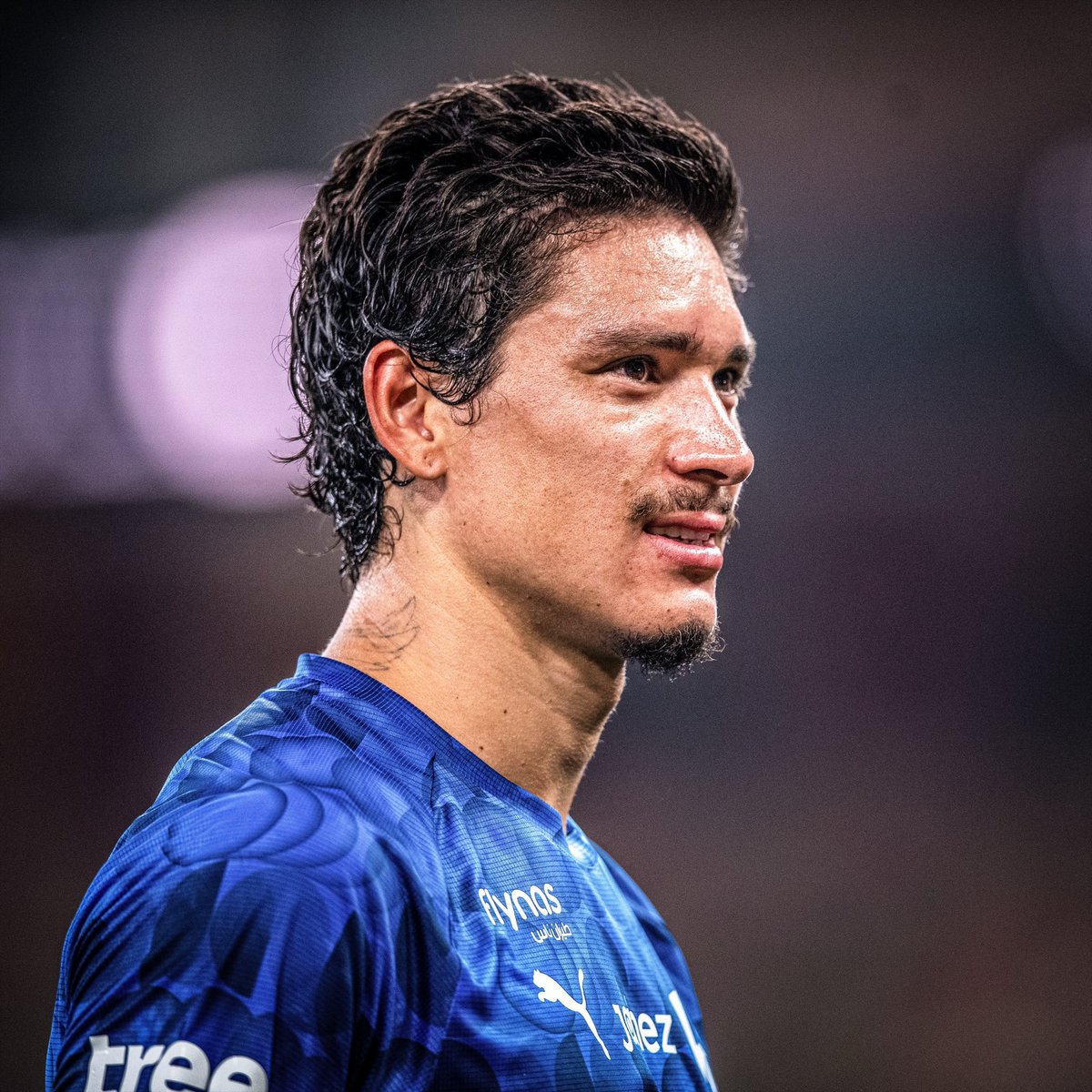 🚨 BREAKING: Darwin Nunez menepis kabar kepergiannya dari Al Hilal pada Januari. Dia sepenuhnya fokus pada Al Hilal dan senang bertahan di klub. [<a href="/FabrizioRomano/">Fabrizio Romano</a>]

Kabar patah hati bagi Barca, Madrid, Chelsea dan MU yang mengincarnya 💔