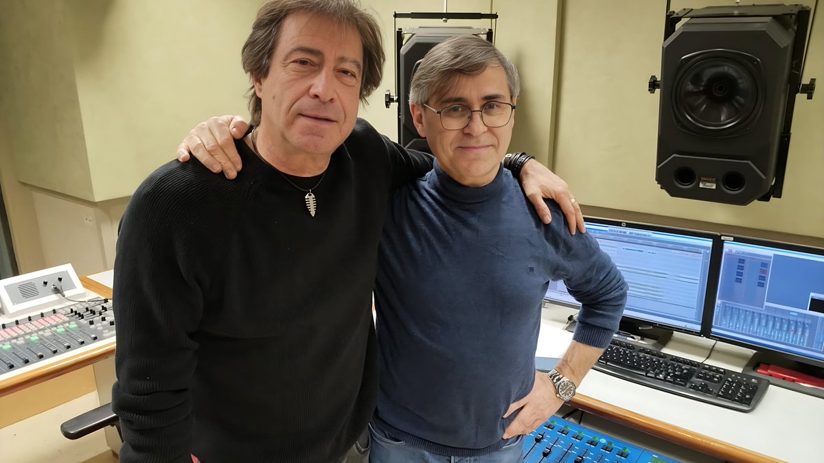 El docu que acabas de escuchar es el último trabajo de Miguel Ángel Coleto (el de la derecha en la foto, junto al guionista Juan Ballesteros). Se nos jubila una parte esencial del alma de <a href="/DocumentosRNE/">Documentos RNE</a>, su director los últimos 10 años.

🫂 ¡Te vamos a echar de menos, compañero!