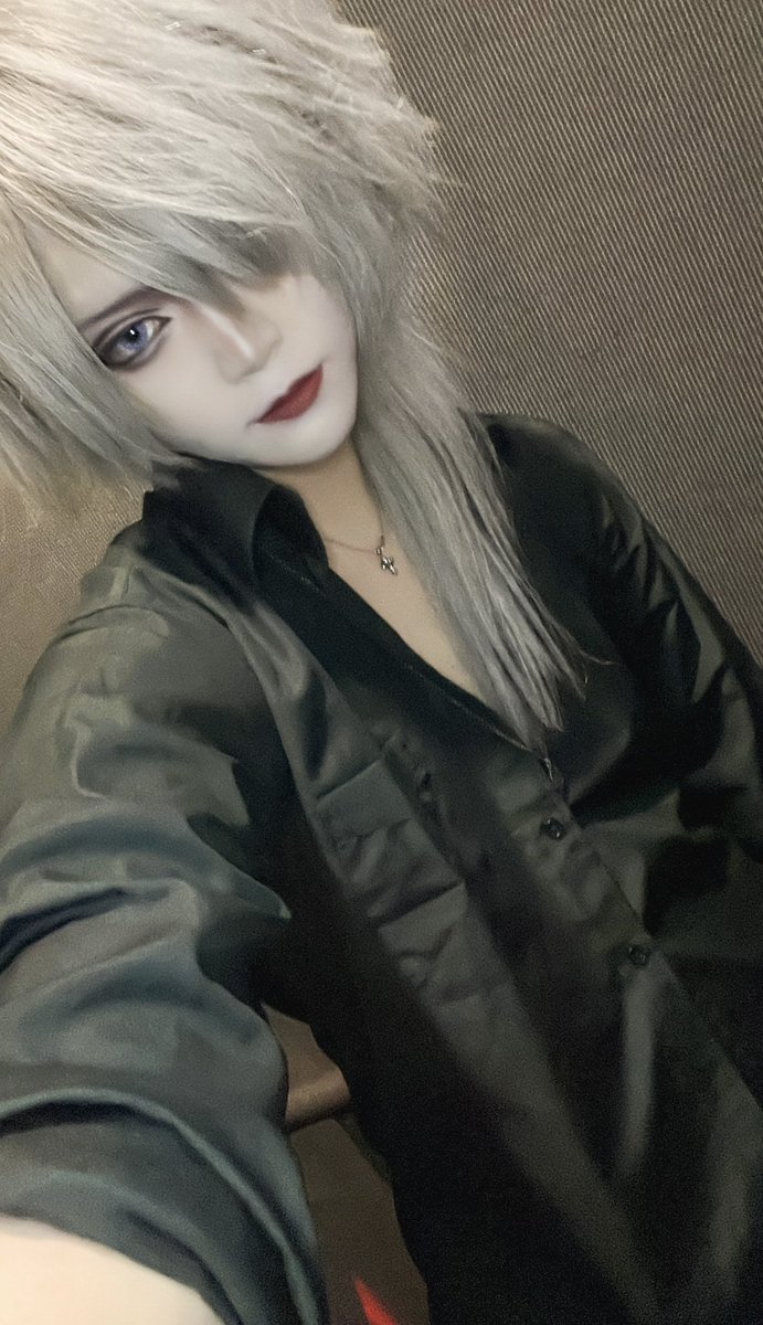 error_code_02's tweet image. 誤発注パニックどもでした

G.A.I.Aのパイセンはいつ聞いてもいいね

足ぶつけたいたい🦵