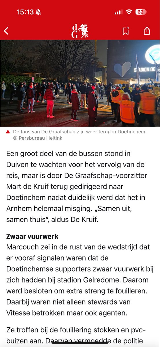 De Kruif stuurt de troepen terug. Blijf uw positie doorgeven. Over. Het is toch wel makkelijk, een generaal als voorzitter. #slagbijArnhem #vitgra