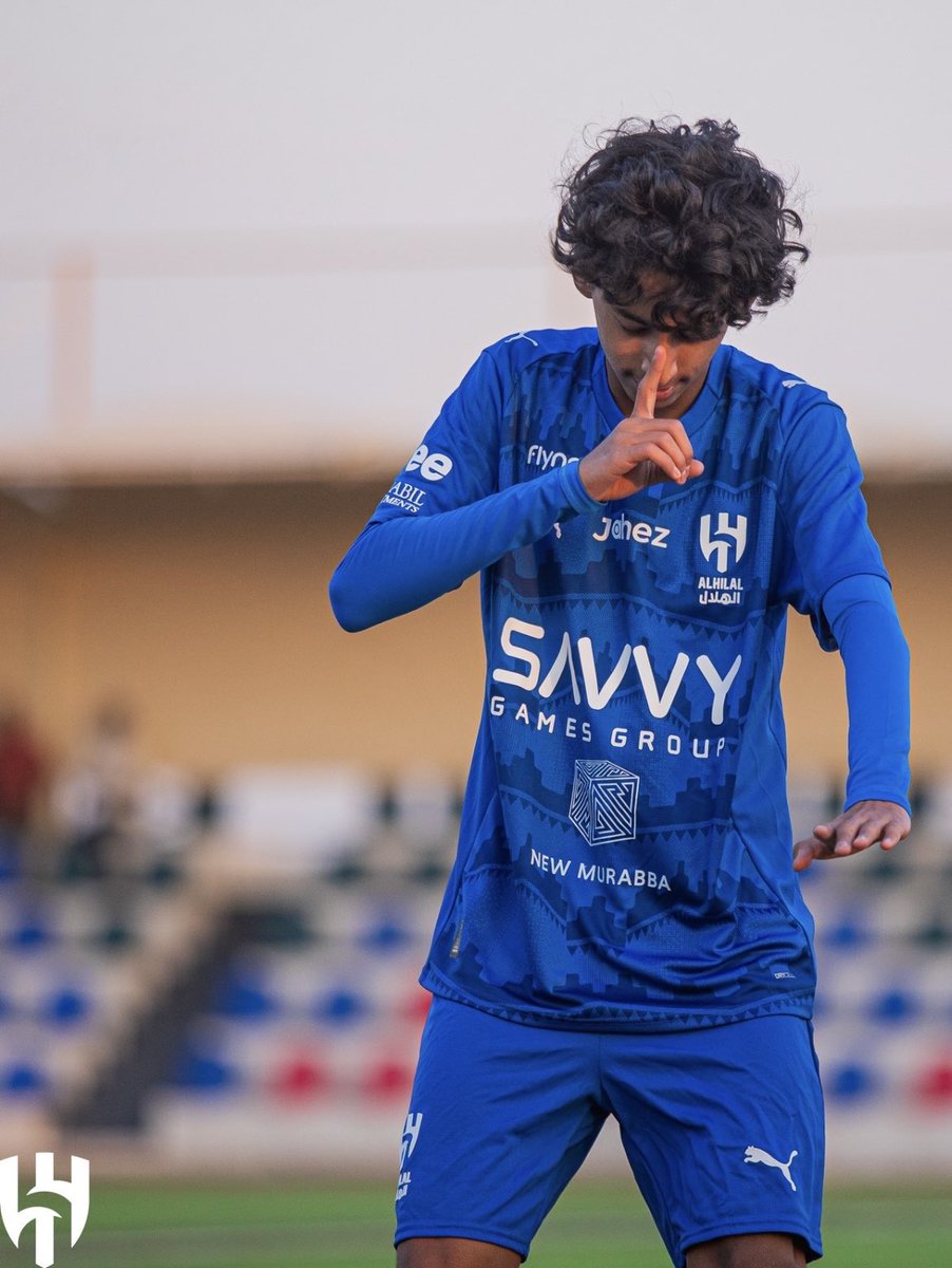 Ass3fVib's tweet photo. هدافين دوري تحت 14🤍💙
#الهلال
#براعم_14 https://t.co/U0OYwWdfHt