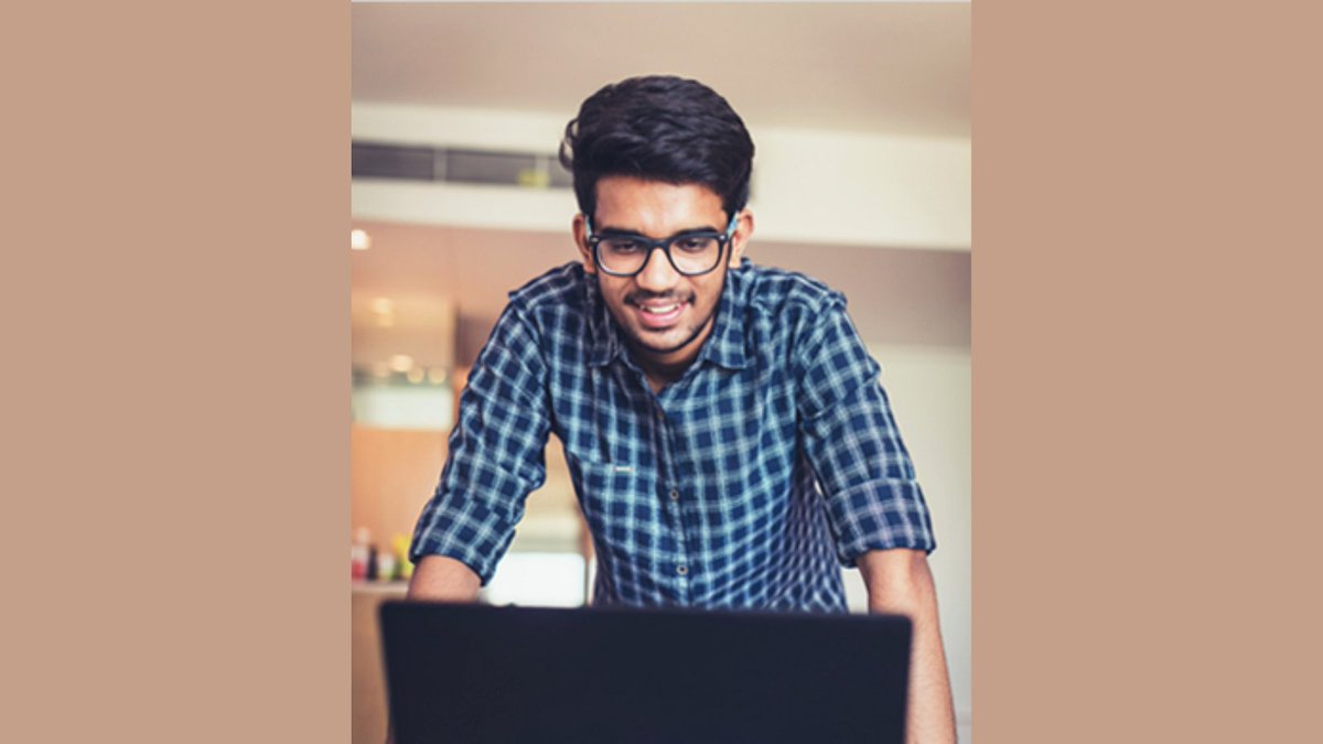 go_standout's tweet photo. Employees need more than technology skills. They are seeking people who communicate well and think critically. Improve these fundamental skills with StandOut! #standout #interviewprep #practiceinterview https://t.co/uoJ19ZpynB