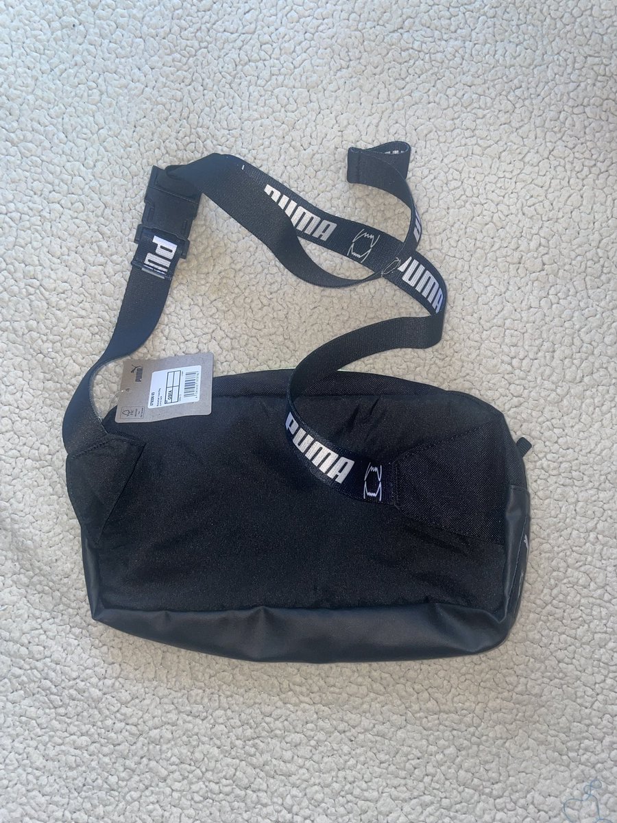 ส่งต่อกระเป๋า Puma Basketball Waist Bag
มือ1 ไม่เคยใช้ 

📌 550 ส่งฟรี (from1,200)

#ส่งต่อกระเป๋า #ส่งต่อกระเป๋ามือสอง #ส่งต่อกระเป๋ามือสอง #ส่งต่อpuma #puma #กระเป๋ามือ2 #กระเป๋า #กระเป๋า #กระเป๋ามือสองสภาพดี #กระเป๋ามือ2 #ส่งต่อ #ส่งต่อกระเป๋าpuma