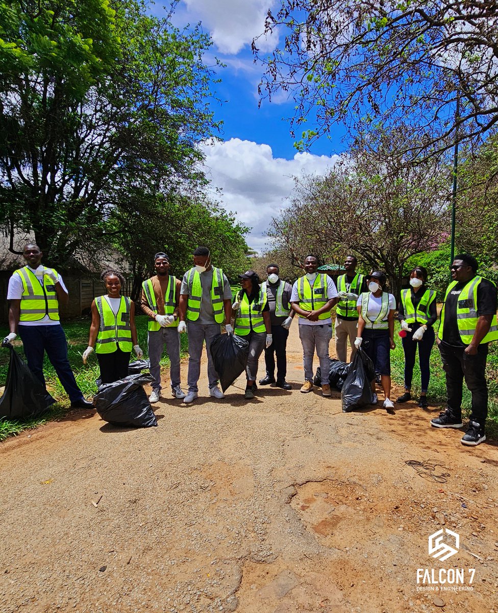 Falcon 7 Design and Engineering staff cleaned up litter at Clean-Up Campaign SummaryAshbrittle Shopping Center supporting the President's initiative.

Cleaner environment and stronger team bond, aiming to inspire community cleanliness.

#cleanupcampaign