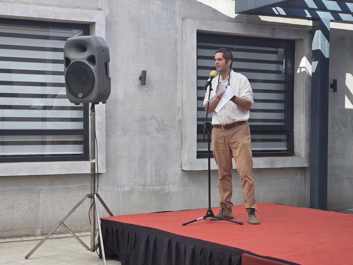 Municipalidad Colina tweet media