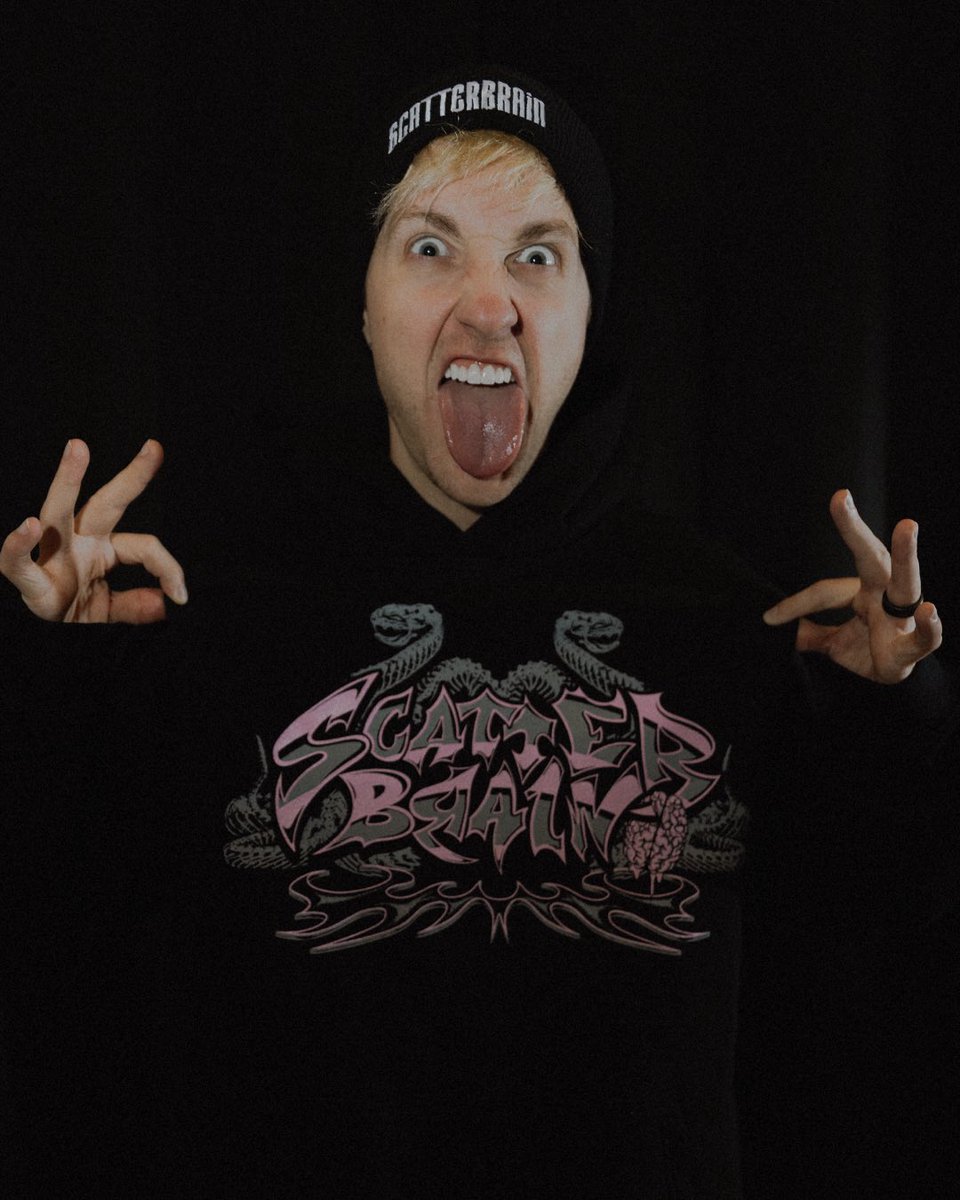 BriBurkheiser's tweet photo. SCATTERBRAIN MERCH DROP LIVE NOW 🧠

•FREE SIGNED POSTCARD w/ ORDER (limited quantity)

https://t.co/1IfIPMSzyQ https://t.co/DCZv0IoPS2