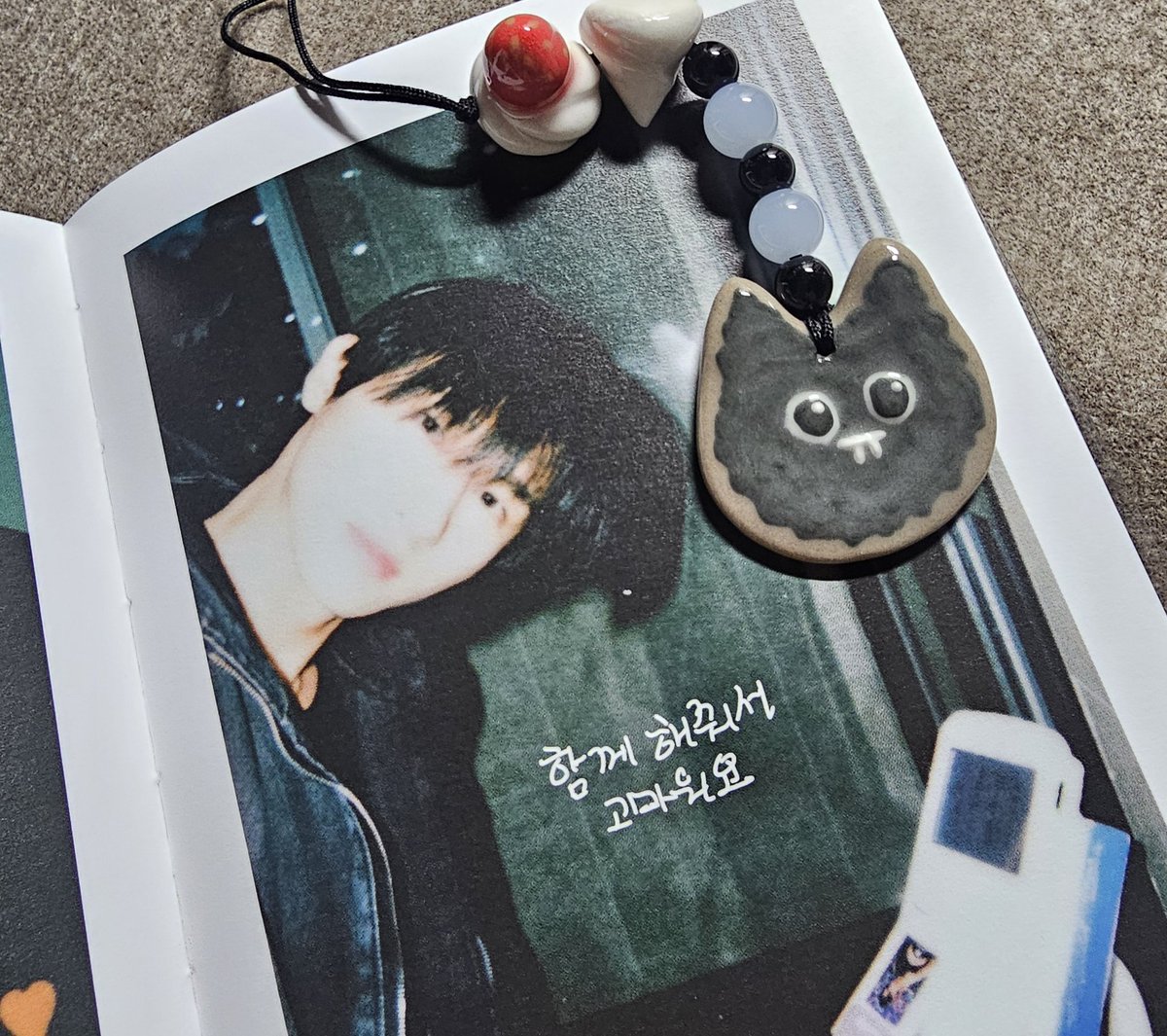 IM_YUNBEBE's tweet photo. TAKE EVERY MOMENT "I.M MOMENT"
모든 순간 소중함과 행복함으로 가득 채워주는
내 인생 최고의 행운 최고의 사랑
나는 있잖아 정말 빈틈없이 행복해
많이많이 아껴요 창균아॰。ཻ˚♡
#TEAMIM #KYUN_PROTECTOR🧣
