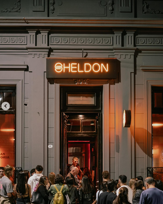 CervezaYasu's tweet photo. Este domingo le caemos a @sheldon_bg, barrita activa con promos y regalos 🍻, muchas Burgers 🍔 y varias sorpresas mas.
.
Están avisados, nos vemos en Belgrano 42.
.
#Parana #EntreRios #Burgers #Cerveza #Domingo https://t.co/Ix7yMLMD87
