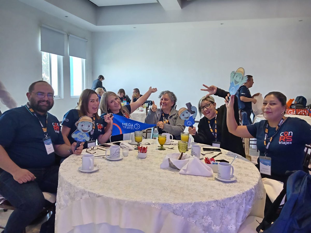 Fuimos socios invitados por RS Viajes a su convención anual.
En esta convención, tuvimos unas reuniones muy completas acerca de Grupos con Mega Travel y nuestra Clinica de ventas, orientada a ayudar a crecer todas las franquicias de RS Viajes.
Gracias a todos los agentes que se