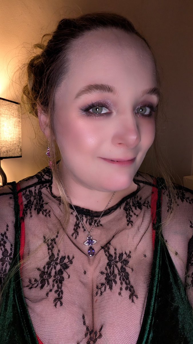 Mwah lovelies how are you all